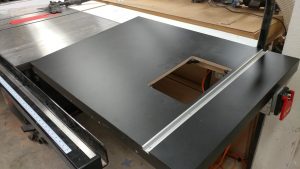 I removed the table from the front and rear rails.